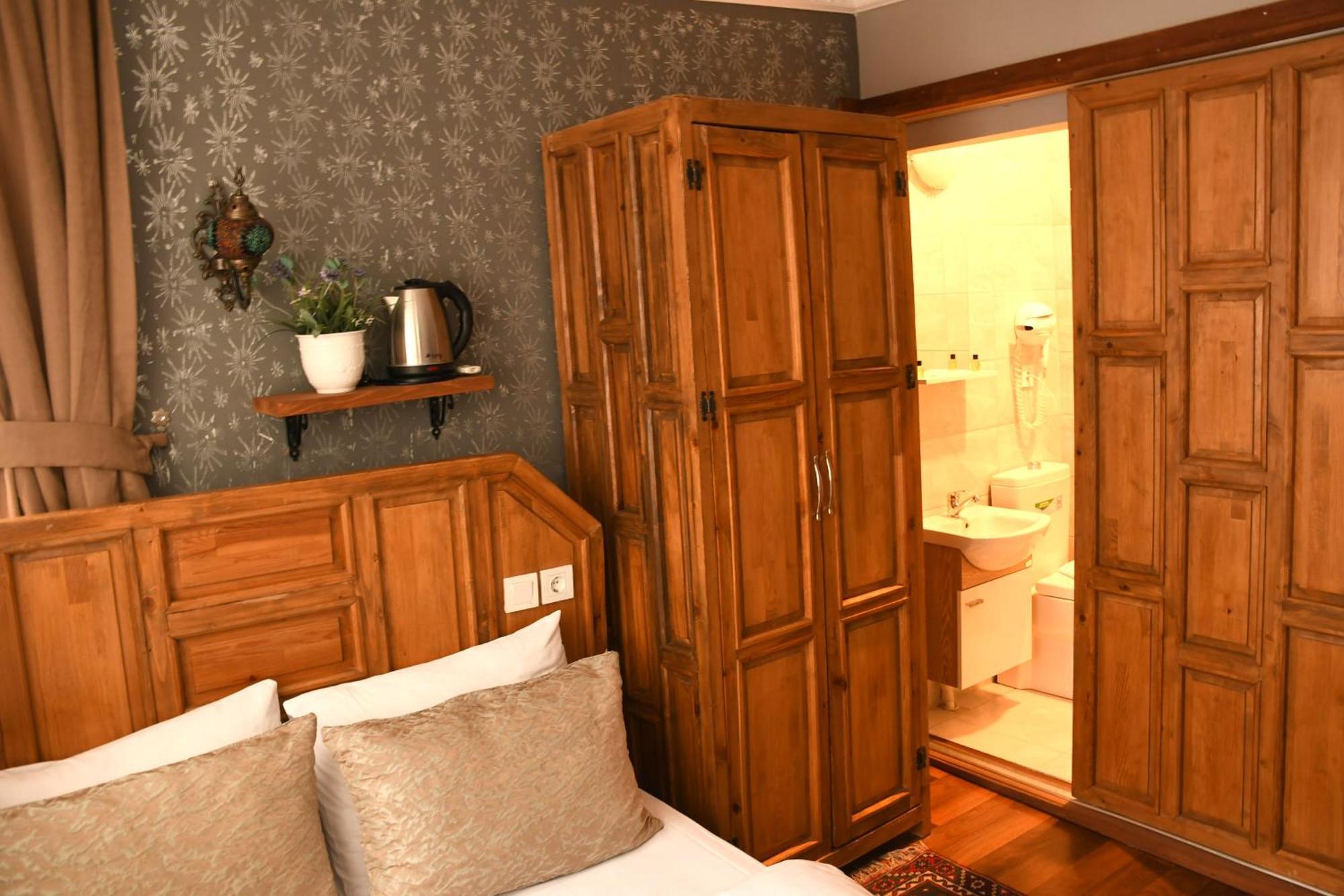 Californiacityhotel Κωνσταντινούπολη Εξωτερικό φωτογραφία